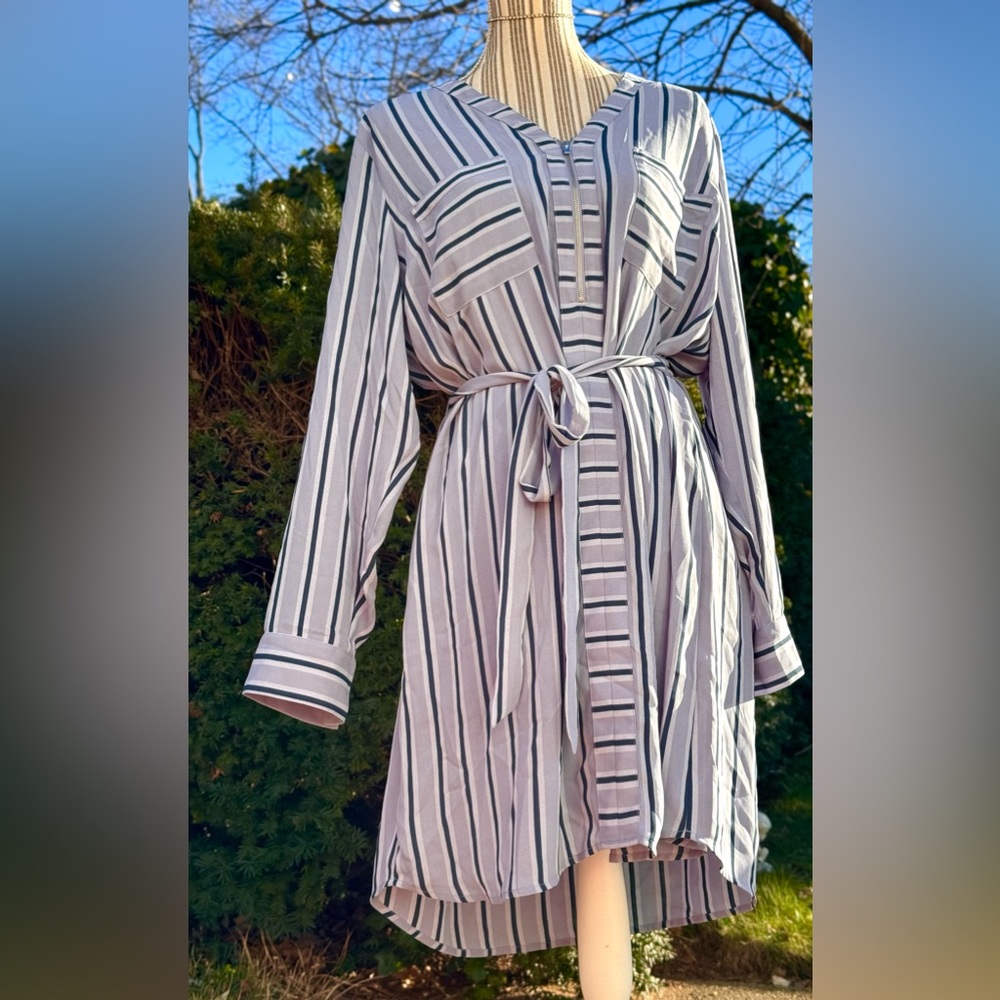 XL LONG SLEEVE SHIRT DRESS (NEW WITHOUT TAGS) ✨